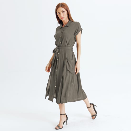 Geschlitztes Hemdkleid - Image 2