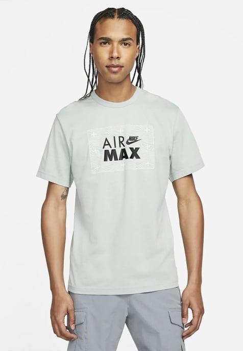 Nike Sportswear Retro Air Max T-Shirt in staubigem Salbei Grau - Image 1