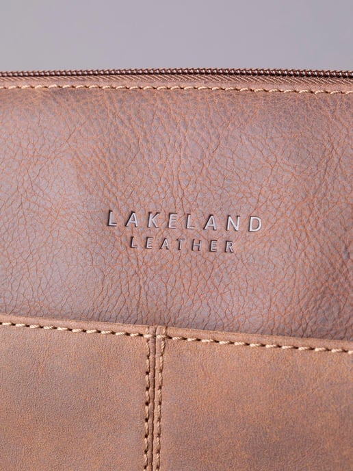Hunter Leather Laptop Sleeve in Tan