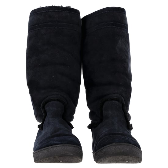 Chanel CC Logo Lammfell-Stiefel aus dunkelblauem Wildleder - Image 3