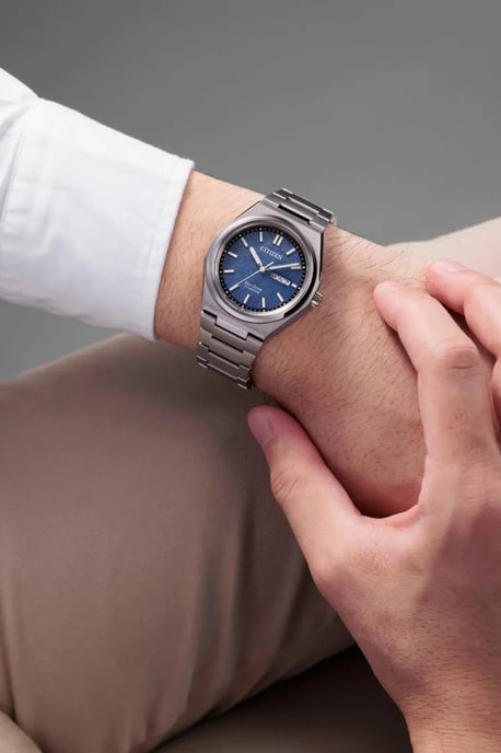 Citizen Silber Herren Armbanduhr AW0130-85LC - Image 3