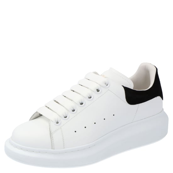 Larry Sneaker - Image 1