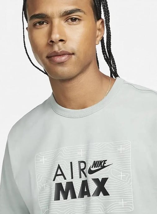 Nike Sportswear Retro Air Max T-Shirt in staubigem Salbei Grau - Image 3
