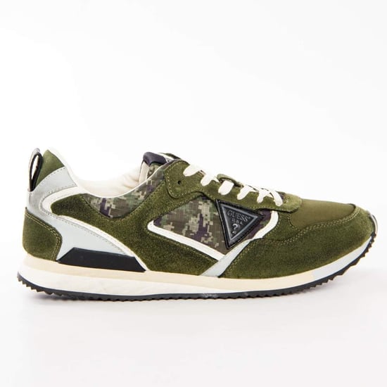 Guess Herren Schwarz Logo Dreieck Sneaker - Image 4