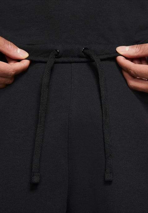 Nike NSW Repeat Herren Fleece-Shorts Schwarz - Image 4