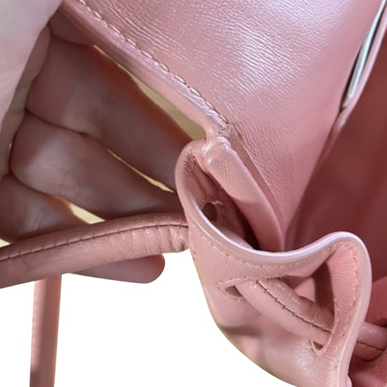 Bottega Veneta Kleine Schnabel Umhängetasche aus pinkem Leder - Image 6