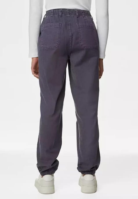 M&S Collection Damen Baumwollmischung Slim Fit Ankle Grazer Joggers Light Indigo - Image 2