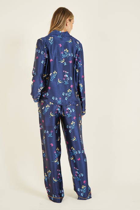 Pyjama bleu marine en satin à imprimé oiseaux Yumi - Image 3