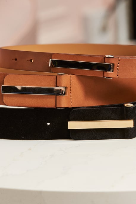 Tan Leather Slim Waist Belt With Silver Clasp