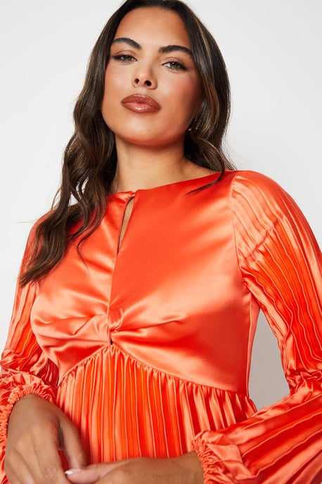 Twist Keyhole Pleated Satin Midi Dress