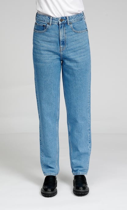 The Original Performance Mom Jeans - Light Blue Denim