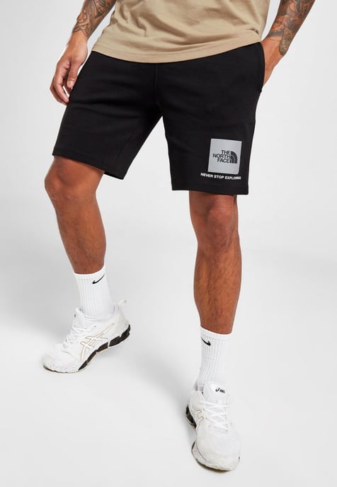 The North Face Small Box Reflektierendes Logo Shorts in schwarz - Image 1