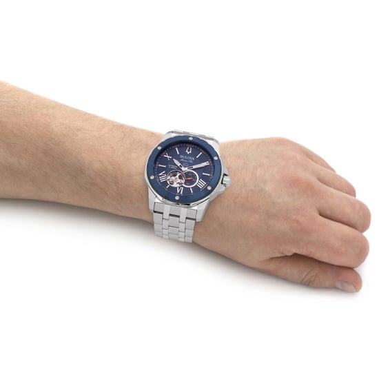 Bulova Marine Star Herren Silberuhr 98A302 - Image 5