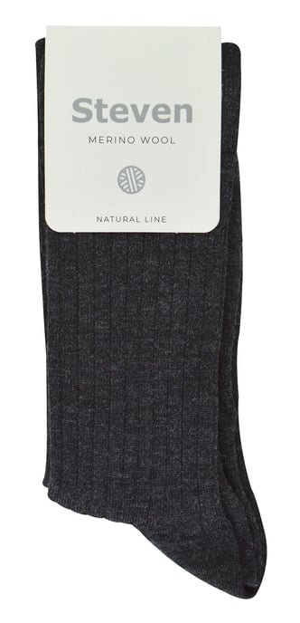 Womens Merino Wool Socks | Steven | Thick Outdoor Boot Socks for Ladies - Dark Grey - Image 2