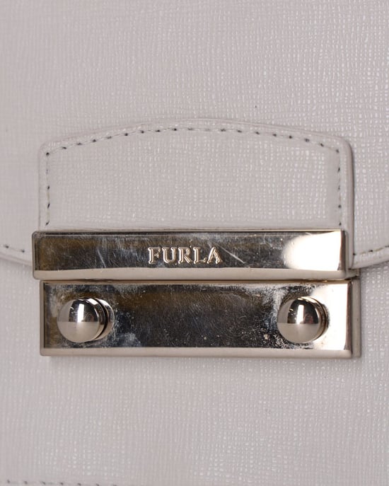 Furla Metropolis Umhängetasche aus weißem Leder - Image 6