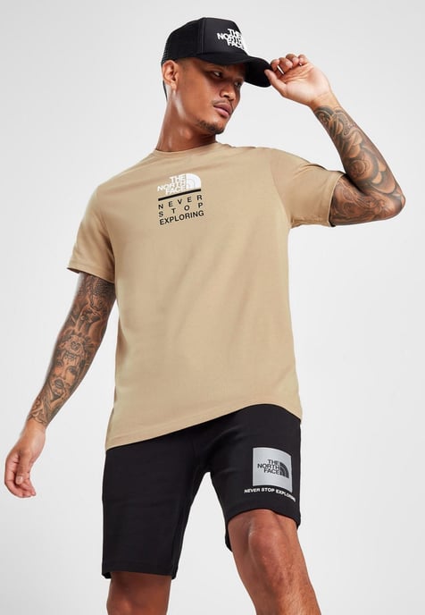 The North Face Small Box Reflektierendes Logo Shorts in schwarz - Image 5