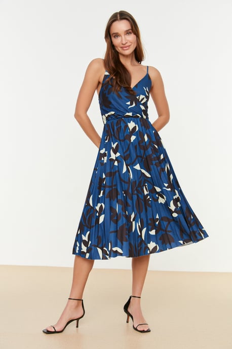 Trendyol Femmes Double boutonnage Une ligne Midi Robe - Image 1