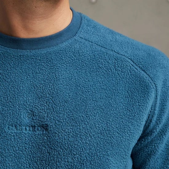 Herrenpullover der Marke Cast Iron. Der Pullover ist aus Baumwolle gefertigt und hat eine normale Passform. Die weiche Baumwolle sorgt für hohen Tragekomfort.  Marke: Cast IronModellname: CSW2210436Kategorie: HerrenpulloverMaterialien: BaumwolleFarbe: bla - Image 3