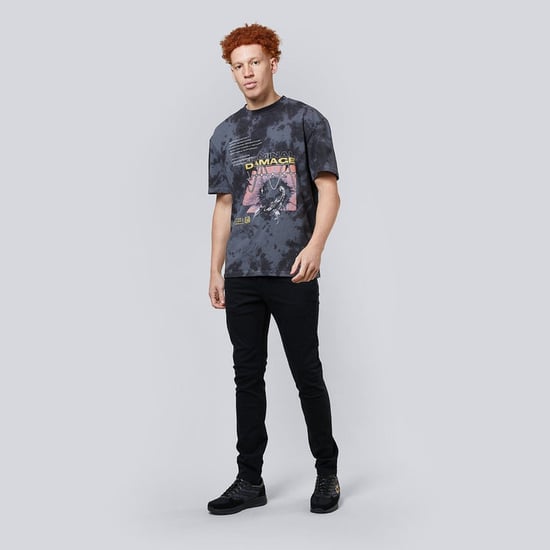Scorpion Tee in Black Wash