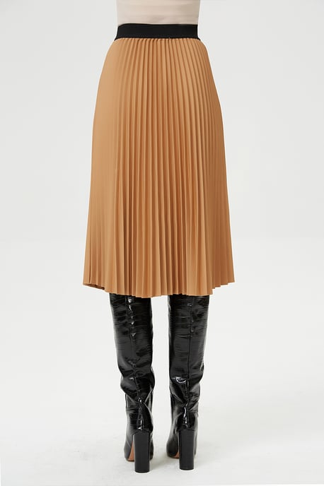 Faltenrock und kontrastierende elastische Taille - Image 3