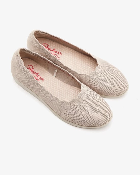 Skechers Cleo Flex Wedge Women’s Shoes in Taupe
