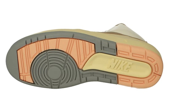 Nike Air Jordan 2 Retro Damen Trainers Weiß - Image 5