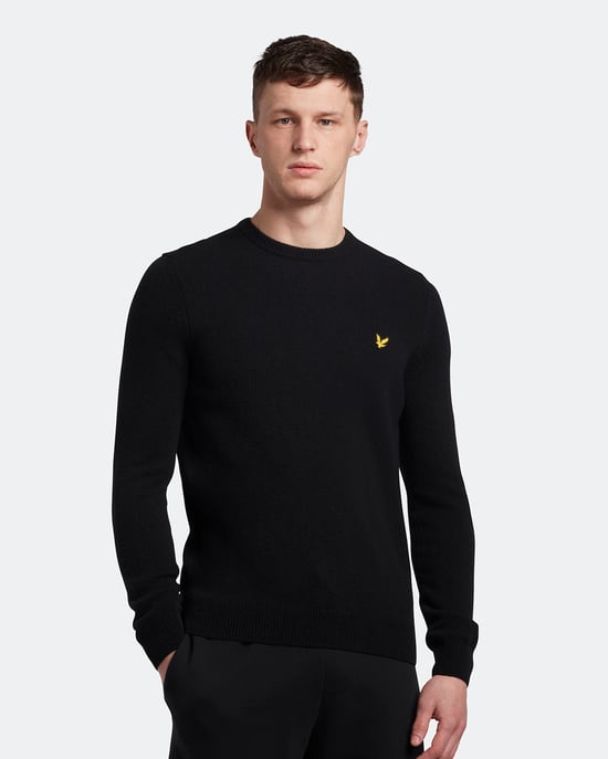 Lyle & Scott Pullover mit Rundhalsausschnitt aus Lambswool in Schwarz - Image 1