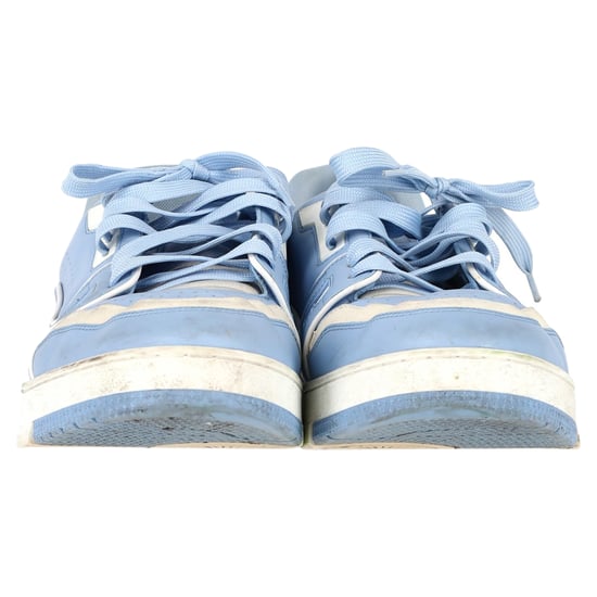 Louis Vuitton LV Sneaker aus hellblauem Leder - Image 2