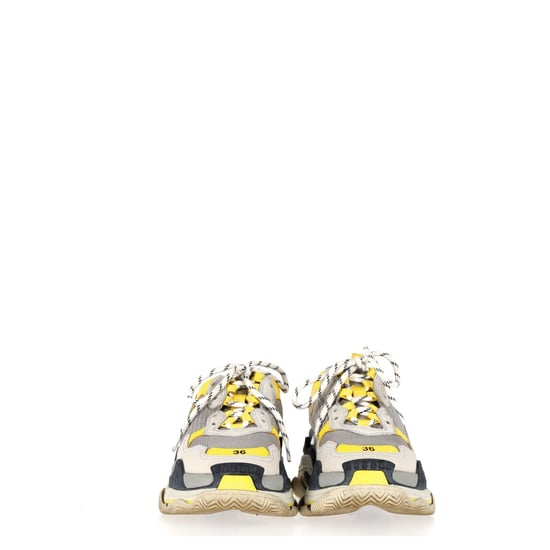 Balenciaga Triple S Sneaker aus grauem Polyurethan - Image 2