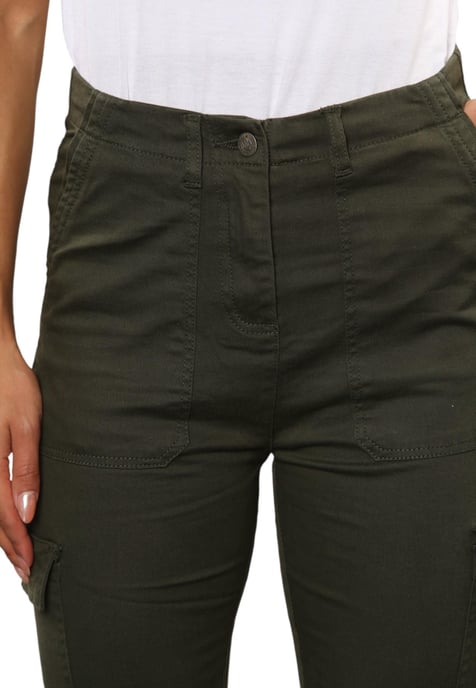 MYT Womens Cargo Chino Knöchel Grazer Hose in Khaki - Image 4