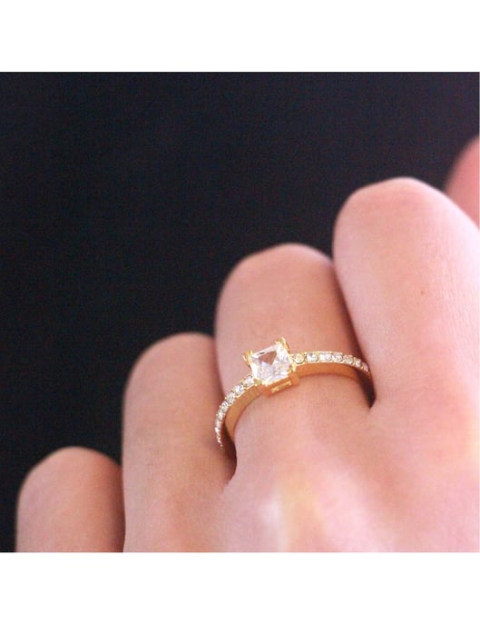 Einfacher quadratischer Ring - Gold und Kristall - Image 6