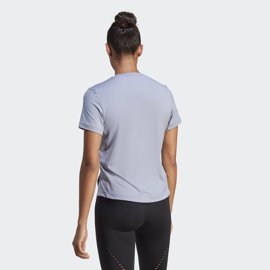 T-shirt Versatile adidas Pour Femme en Violet - Image 2
