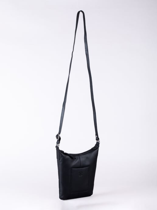 Talkin Medium Leather Cross Body Bag in Black - Image 5