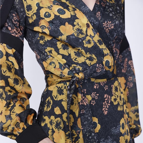 Midikleid in Wickeloptik mit Blumenmuster - Image 3