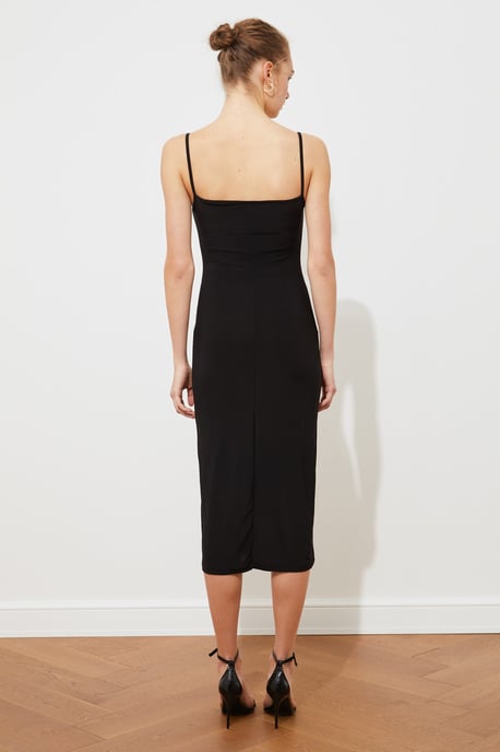 Trendyol Femmes Col Col Corps conique Midi Robe - Image 4