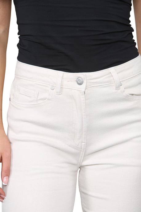 M&Co Damen-Mom-Jeans mit hohem Bund und schmal zulaufendem, geradem Bein in Beige - Image 4