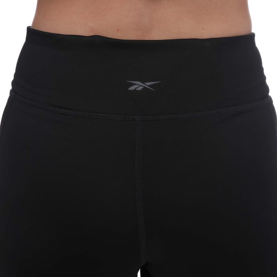 Damen Reebok Workout Ready Basic Hot Shorts in Schwarz - Image 4