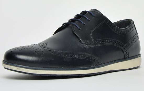 Red Tape Fulshaw Leather Brogue Mens