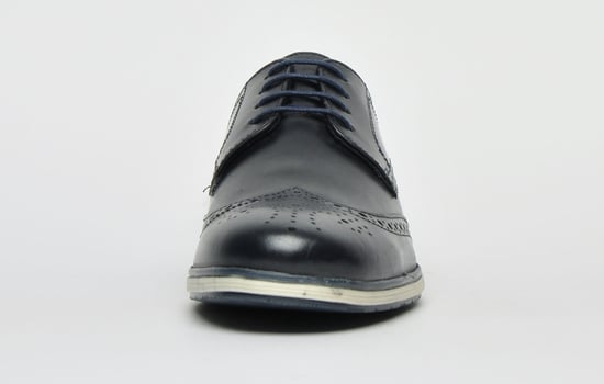 Red Tape Fulshaw Leather Brogue Mens