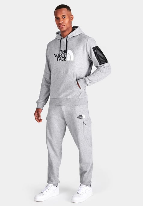 The North Face Logo Woven Pocket Hoodie in Hellgrau - Image 6