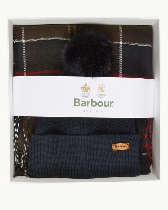 Barbour Dover Mütze & Hailes Schal Geschenkeset - Image 1