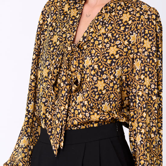 Bluse mit Ascot-Krawatte und Art-Deco-Print - Image 5