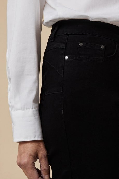 Harper Straight Leg Jeans
