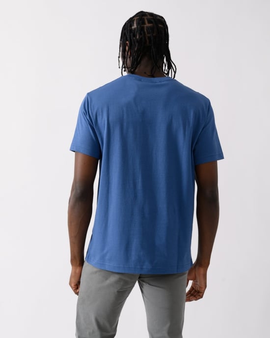Gant Regular Archive Shield Emb T-Shirt - Image 4