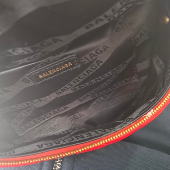 Balenciaga Gequiltete XXS Souvenir Charms Gürteltasche aus rotem Leder - Image 5