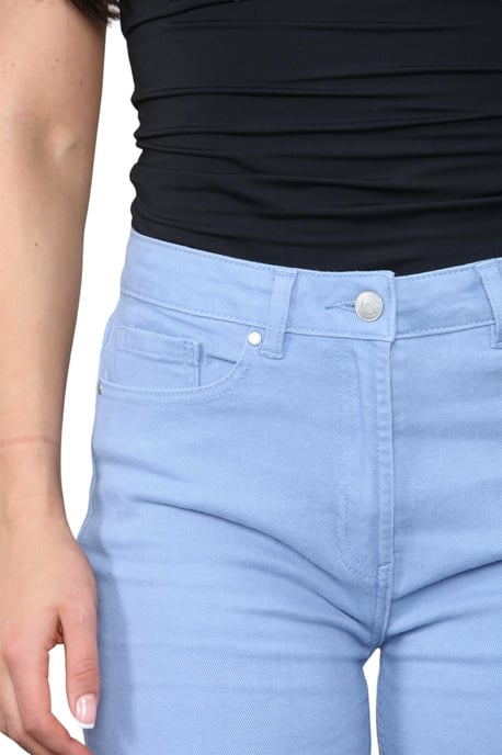 M&Co Damen-Mom-Jeans mit hohem Bund und schmal zulaufendem, geradem Bein in Himmelblau - Image 4