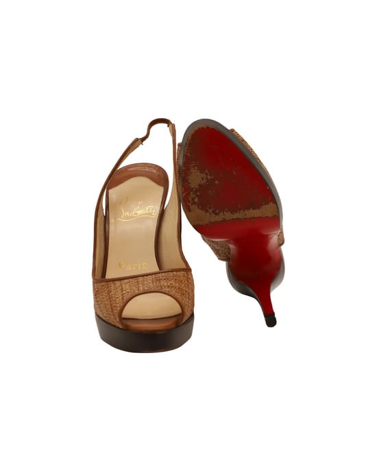 Christian Louboutin Slingback Peeptoe Pumpschuhe aus braunem Raffia - Image 5