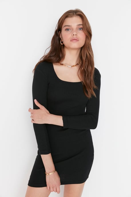 Trendyol Femmes Collier de piscine Corps conique Midi Robe - Image 2
