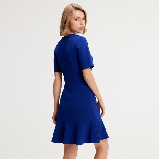 Minimalistisches Kleid aus Trapez-Jersey - Image 3