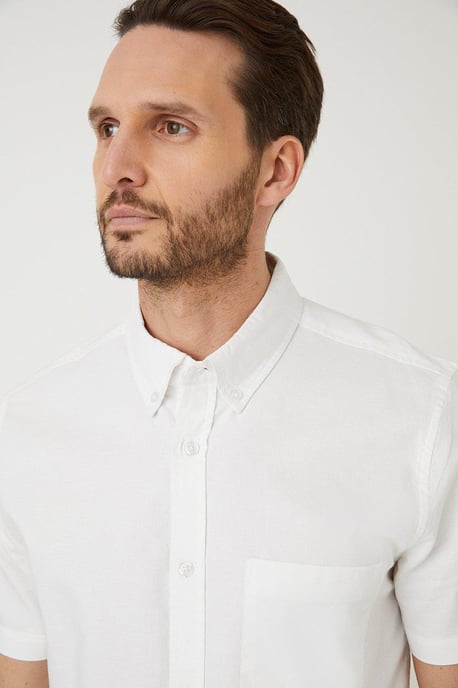 White Short Sleeve Oxford Shirt - Image 2
